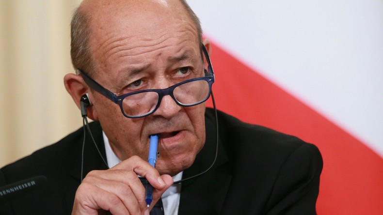 Pour Jean-Yves Le Drian, le départ de Bachar el-Assad «n’est pas un préalable», mais…