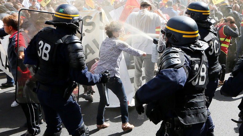 A Lyon la police charge après des débordements dans la manifestation anti-loi travail (VIDEOS)