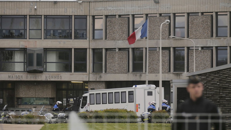 «Paranoïaque», Abdeslam a vu ses conditions de détention s'améliorer pour éviter qu'il se suicide
