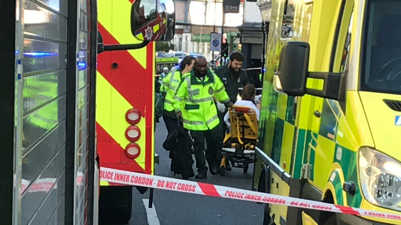 «J'ai vu des gens brûlés au visage» : des témoins racontent l'attentat du métro de Londres à RT