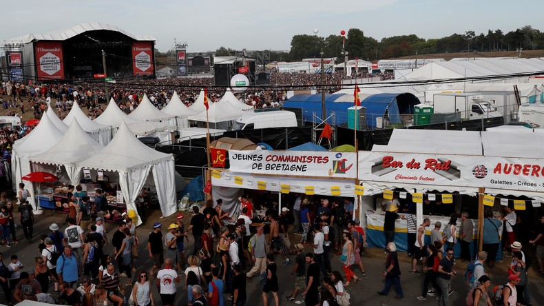«C'est compliqué la gauche» : Hamon à la fête de l'Huma, de l'eau dans le gaz entre PCF et LFI ?