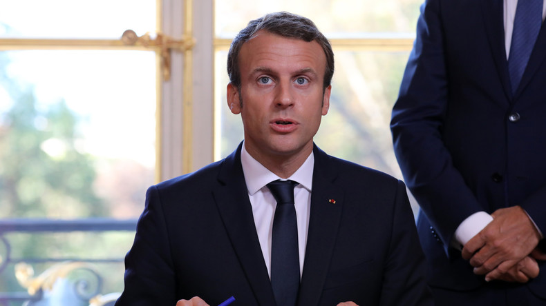 Macron n'aurait pas retiré sa plainte contre un paparazzi, elle aurait juste été classée sans suite