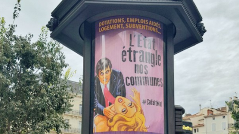 Robert Ménard suscite la polémique avec des affiches choc contre la baisse des dotations de l'Etat