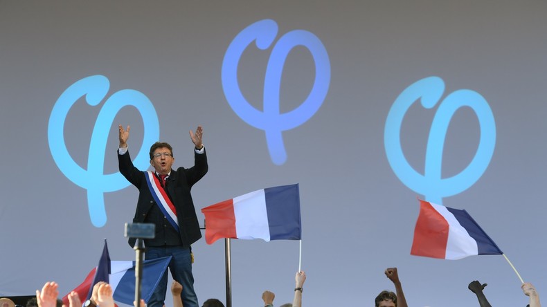 «C'est la rue qui a abattu les nazis» : le leader de LFI crie au «Mélenchon bashing» après le tollé
