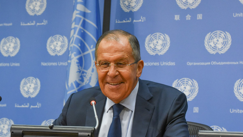Sergueï Lavrov trouve qu’il y a un «surpoids» à l’ONU mais appelle à la prudence