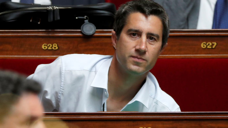 Ruffin appelle à attendre les résultats de l'enquête sur Adama Traoré et se fait huer (VIDEO)