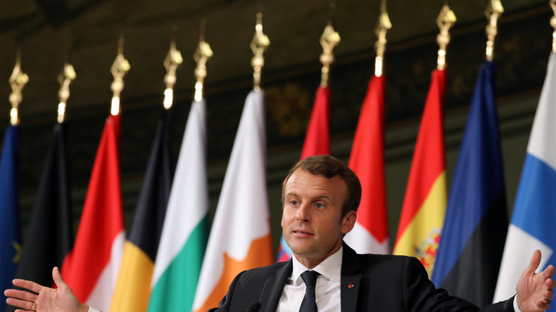 «Les ratés du suffrage universel» : quand Macron provoque La France insoumise