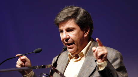 Jacques Sapir à un congrès de Debout la République en 2010. 