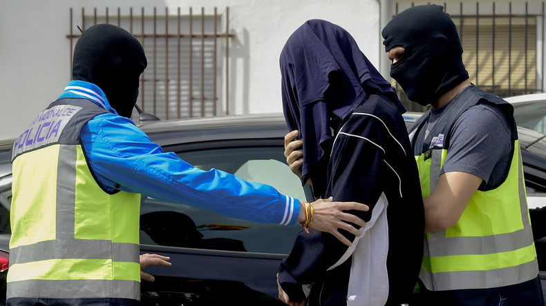 Interdire aux médias de diffuser noms et photos de terroristes ? Une proposition de loi l'envisage