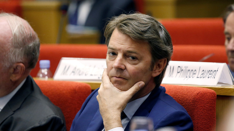 «Le pays ne se résume pas à Paris» : Baroin fait retentir la grogne des communes contre l'Etat