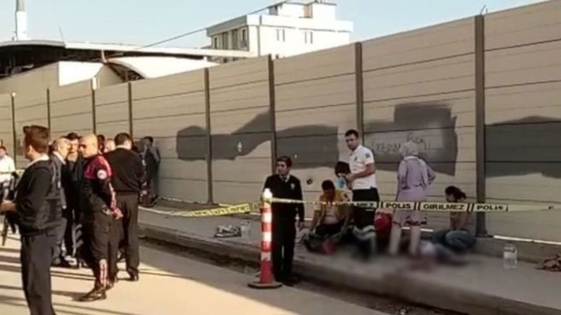 Istanbul : un homme ouvre le feu sur des étudiants, faisant un mort