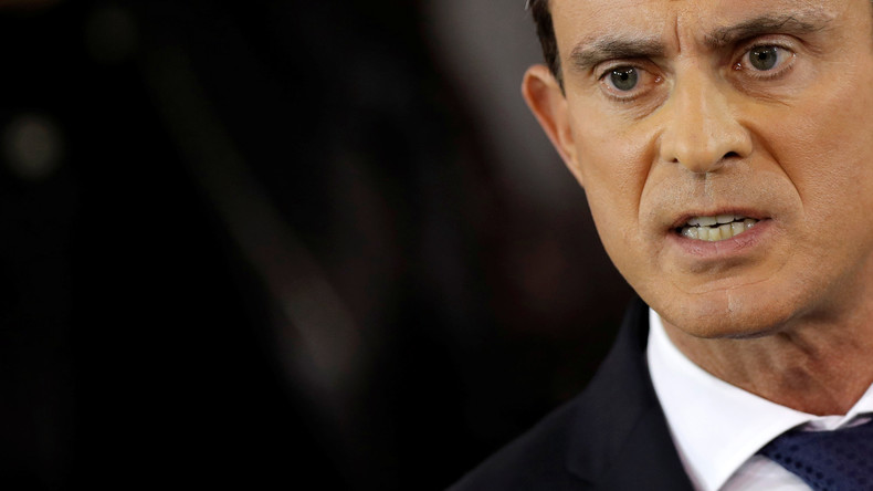 Garde à vue pour un homme muni d'une pipe à crack qui a importuné Manuel Valls dans une brasserie