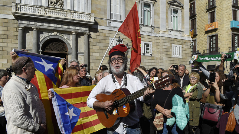 Sous tutelle de Madrid, snobée par l'UE, la Catalogne envisagerait d'émettre sa propre monnaie