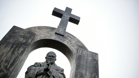 Bretagne: La statue de Jean-Paul II va devoir être déplacée (suite et fin) 59f1910b488c7b65368b4567