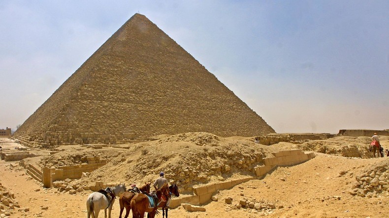 Egypte : découverte d'une cavité aussi volumineuse qu'un avion dans la pyramide de Khéops