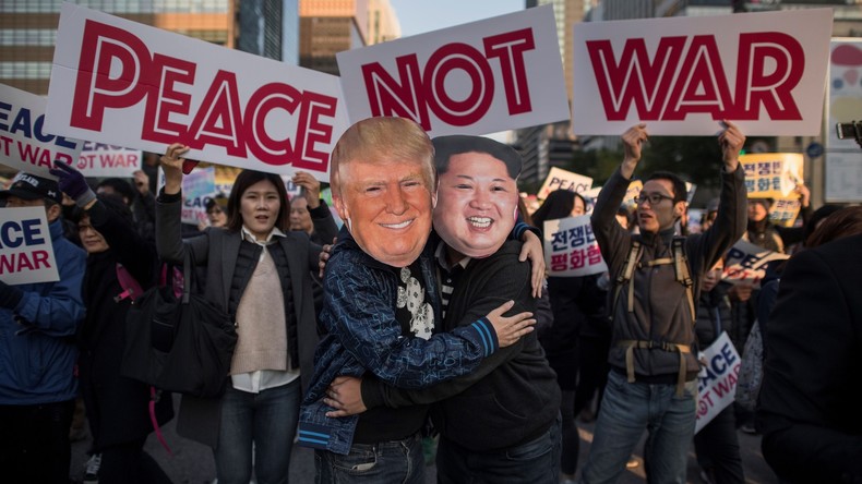 «Nous sommes contre la guerre !» Des milliers de Sud-Coréens manifestent contre la visite de Trump