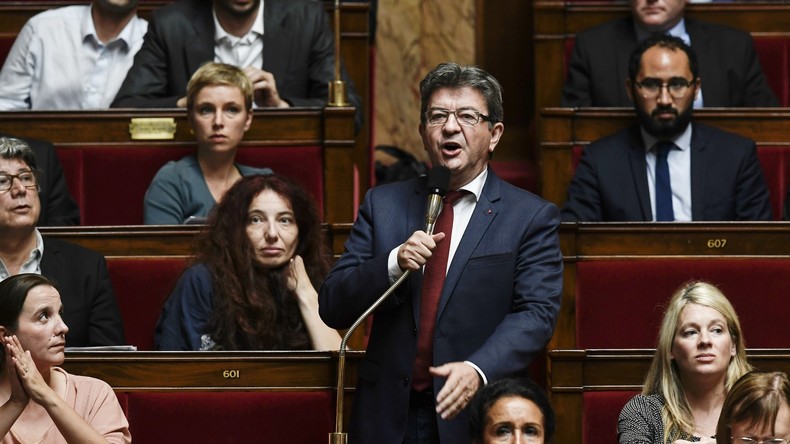 Mélenchon accuse le gouvernement d'inaction face au «pillage de la France par l'évasion fiscale»