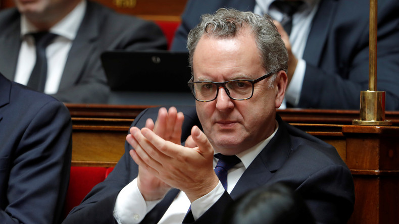 L'association Anticor dépose plainte à Paris pour relancer l'enquête sur Richard Ferrand