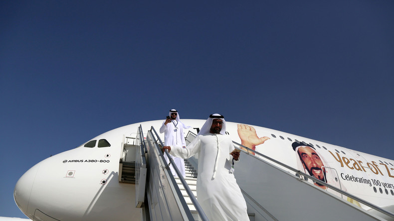 Boeing et Airbus affolent le salon aéronautique de Dubaï
