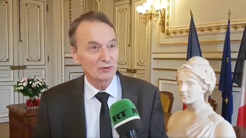 Le maire de Clichy «soulagé» après l'interdiction des prières de rue par le préfet (IMAGES)