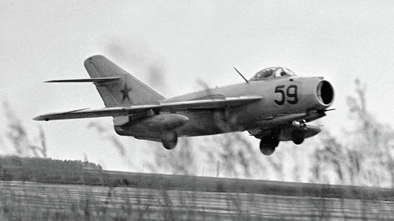 Pour déclencher une guerre avec l'URSS, Robert Kennedy voulait utiliser un faux avion soviétique