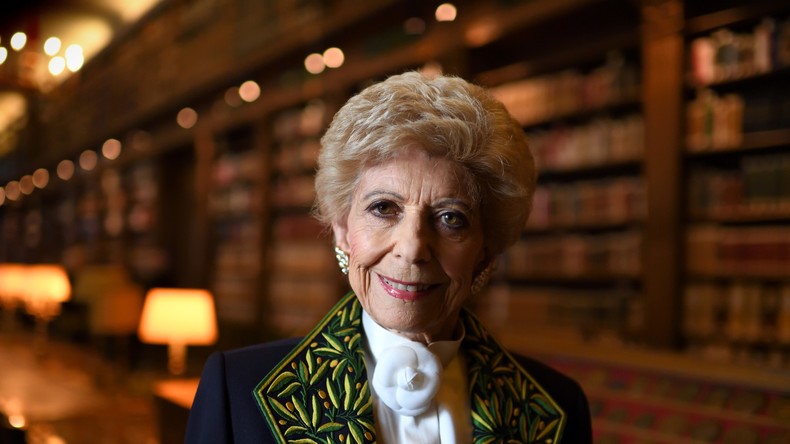 academie-francaise-va-mener-une-feminisation-respectueuse