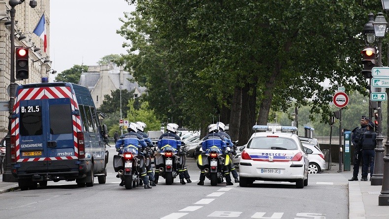 Comment la France s'organisera-t-elle pour remettre Salah Abdeslam à la Belgique pour son procès ?