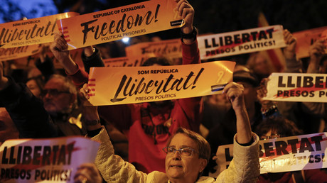 Barcelone : plus de 700 000 manifestants réclament la libération des cadres indépendantistes