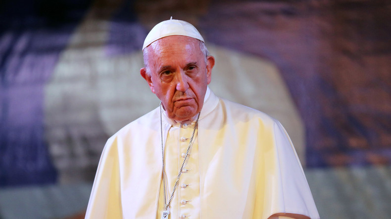 Des fake news, tu ne colporteras point : le pape François taxe la désinformation de «péché grave»