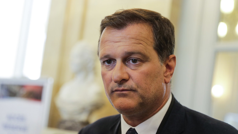 «Comme en Autriche» : Louis Aliot caresse l'espoir de former un gouvernement avec les Républicains