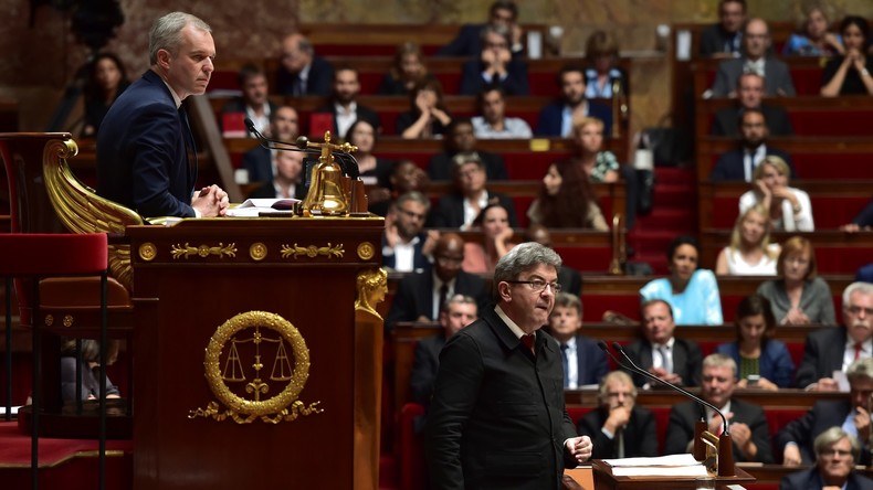 Jean-Luc Mélenchon dénonce le «dérapage dans l'autoritarisme» de François de Rugy