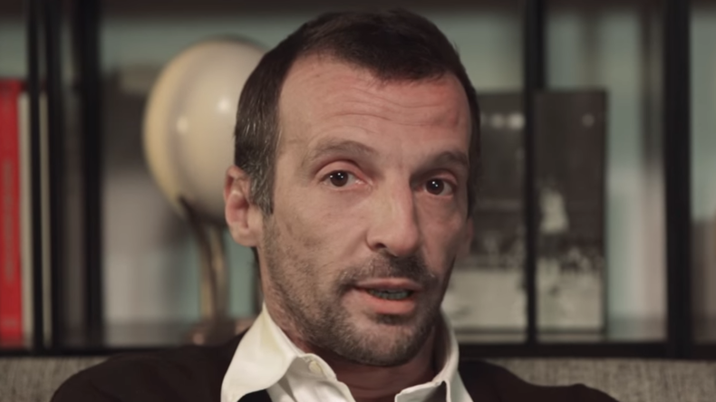 Agression policière à Champigny : Kassovitz condamne, Usul se défend d'avoir appelé au lynchage