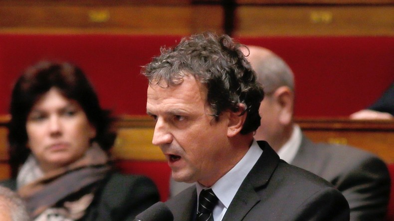 Un député LREM demande à Castaner de revenir sur la nomination du porte-parole Rayan Nezzar