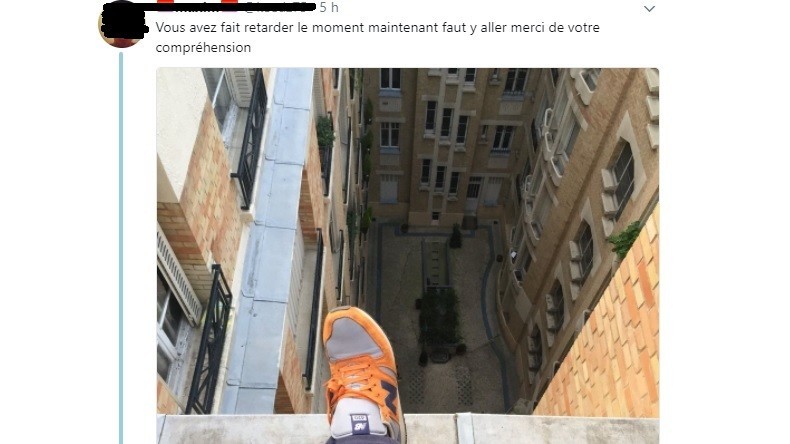 Evoquant les migrants dans un tweet, il menace de se suicider mais la police arrive à temps