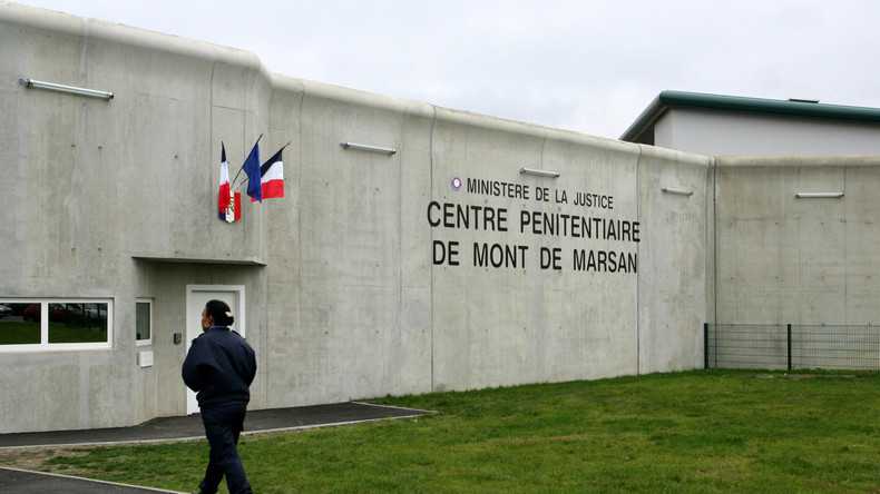 Un détenu radicalisé agresse sept surveillants au centre pénitentiaire de Mont-de-Marsan