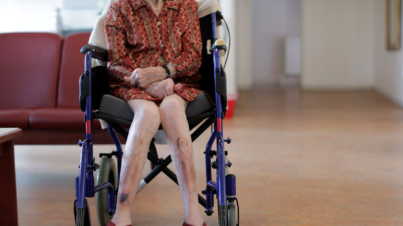 #BalanceTonEhpad : le personnel des maisons de retraite en grève
