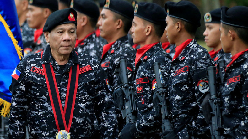 Duterte propose de «tirer dans le vagin» des femmes rebelles et provoque (encore) un tollé