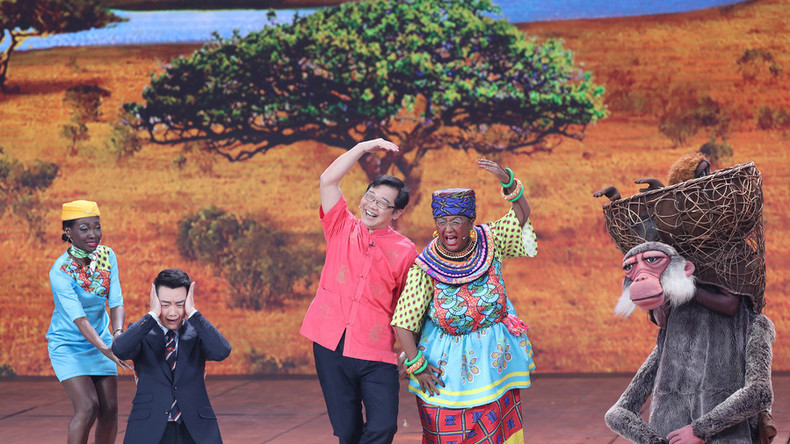 Une «blackface» dans une émission chinoise provoque un tollé sur Twitter (VIDEO)