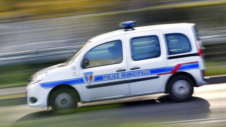 La fillette de 14 mois d'un rabbin brûlée par un produit aspergé sur sa poussette