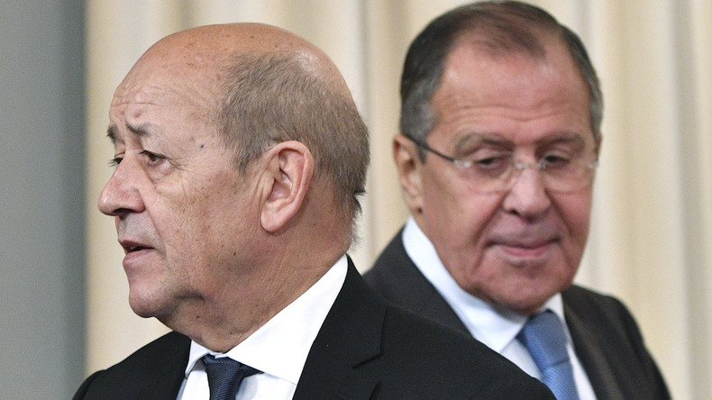 Sur fond de crise syrienne, Jean-Yves Le Drian se rend à Moscou pour rencontrer Sergueï Lavrov