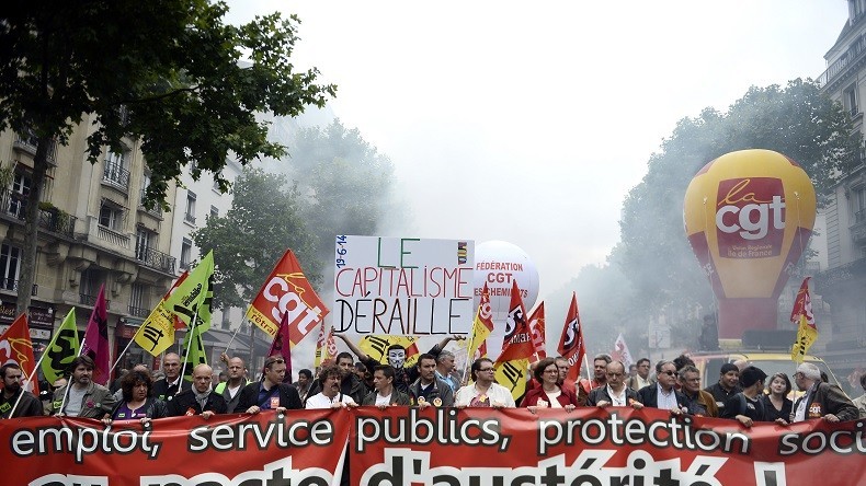 Veillée d’armes avant la présentation du projet de loi SNCF