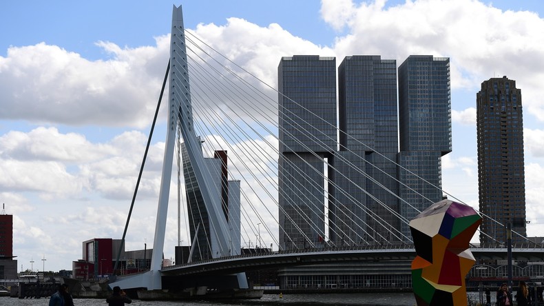 A Rotterdam, l'alliance de la gauche et d'un parti musulman ébranlée par un tweet sur Daesh