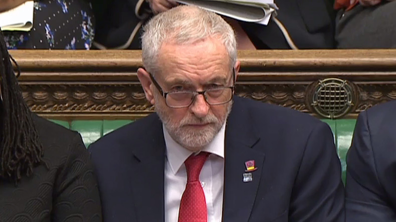 A contre-courant de la classe politique britannique, Jeremy Corbyn prône un apaisement avec Moscou