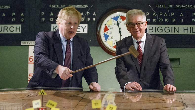 «Comme Hitler» : quand Boris Johnson compare la coupe du monde en Russie... aux JO nazis de Berlin