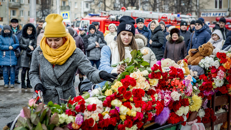 Des images choc et des récits glaçants : la tragédie de Kemerovo bouleverse les Russes