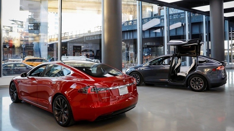 Un gestionnaire de fonds américain prédit la faillite de Tesla dans quelques mois