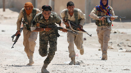 Syrie: Washington a «provoqué» l'intervention d'Ankara en livrant des armes aux Kurdes, selon Moscou
