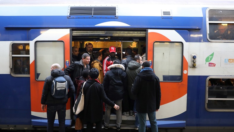 Grève SNCF : quand la presse française choisit son camp