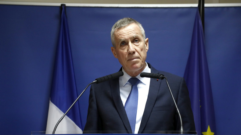 Le procureur de Paris s'alarme du «microfinancement» de Daesh et botte en touche sur Lafarge
