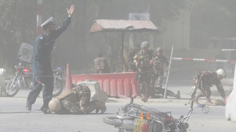 Une série d'attentats en Afghanistan fait au moins 37 morts dont 10 journalistes